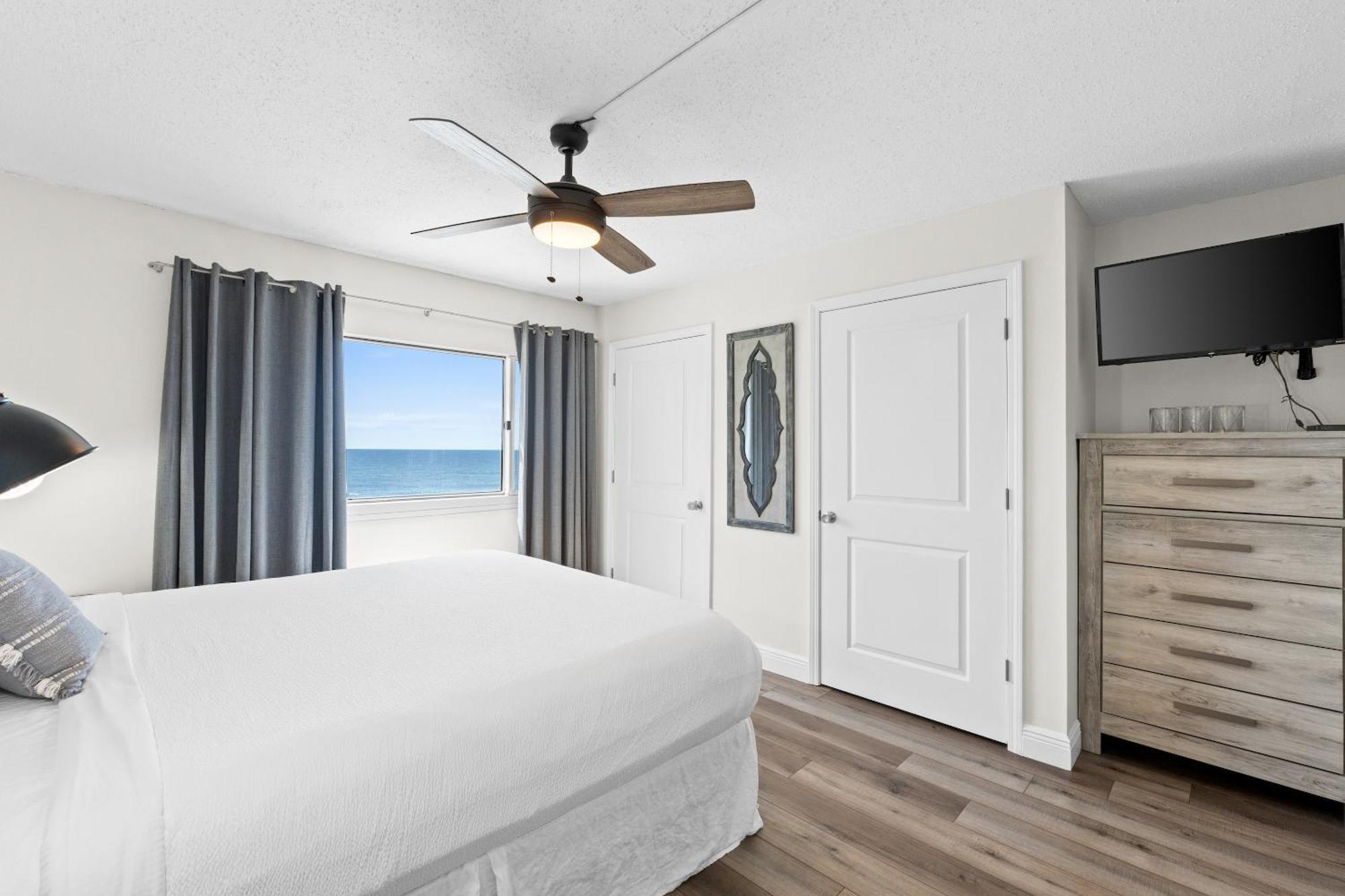 Pinnacle Port Beach Resort Panama City Beach Rum bild