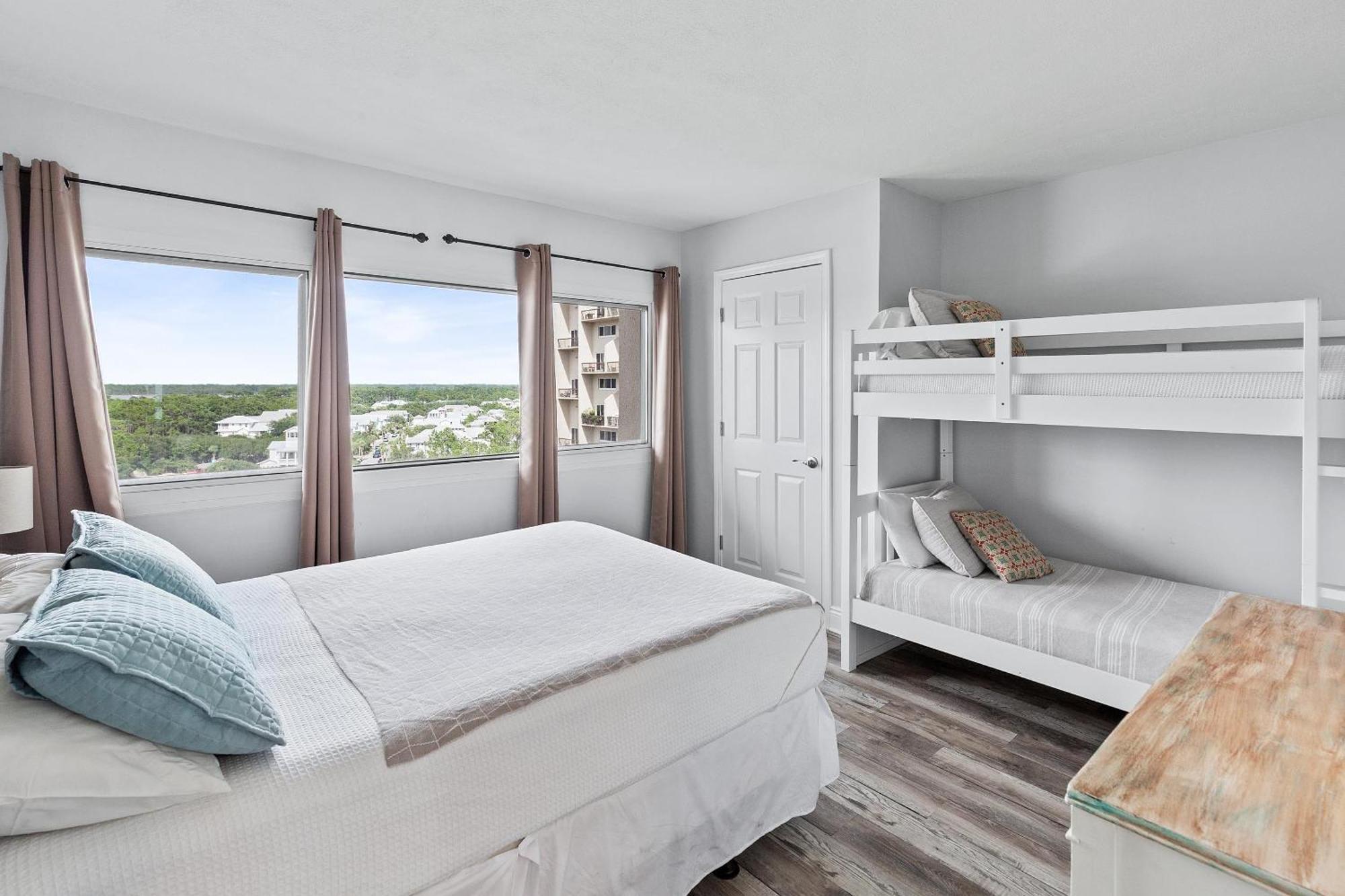 Pinnacle Port Beach Resort Panama City Beach Rum bild